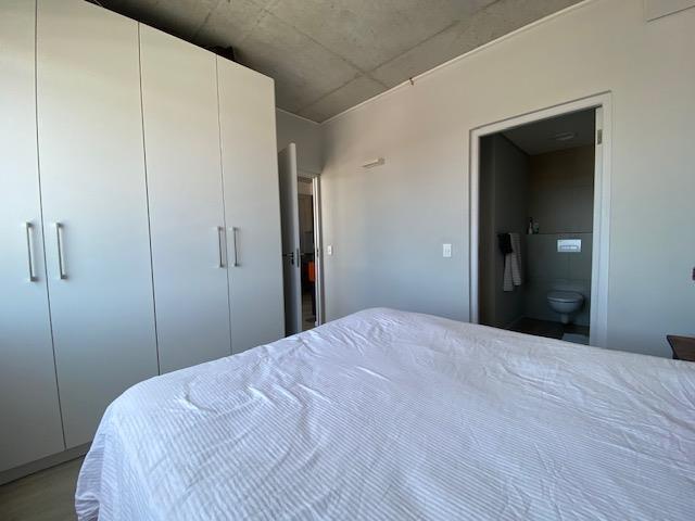 2 Bedroom Property for Sale in Woodstock Western Cape